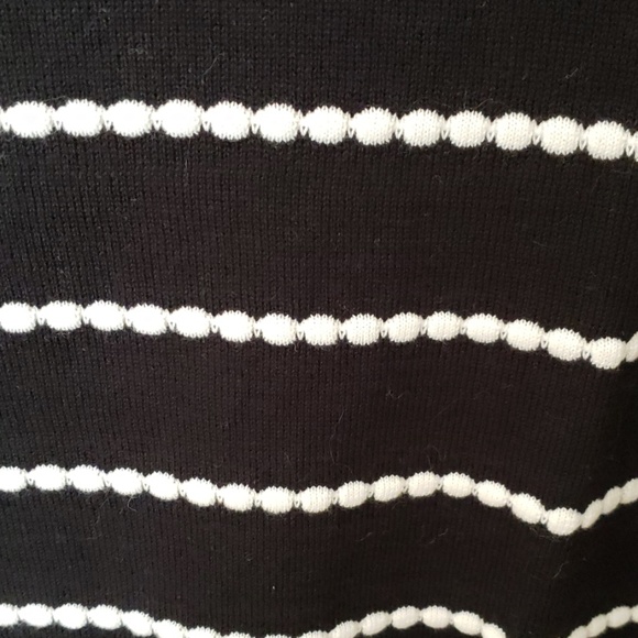 Sweater - Picture 3 of 3